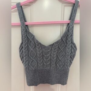 Me to We Gray cropped tank sweater XS